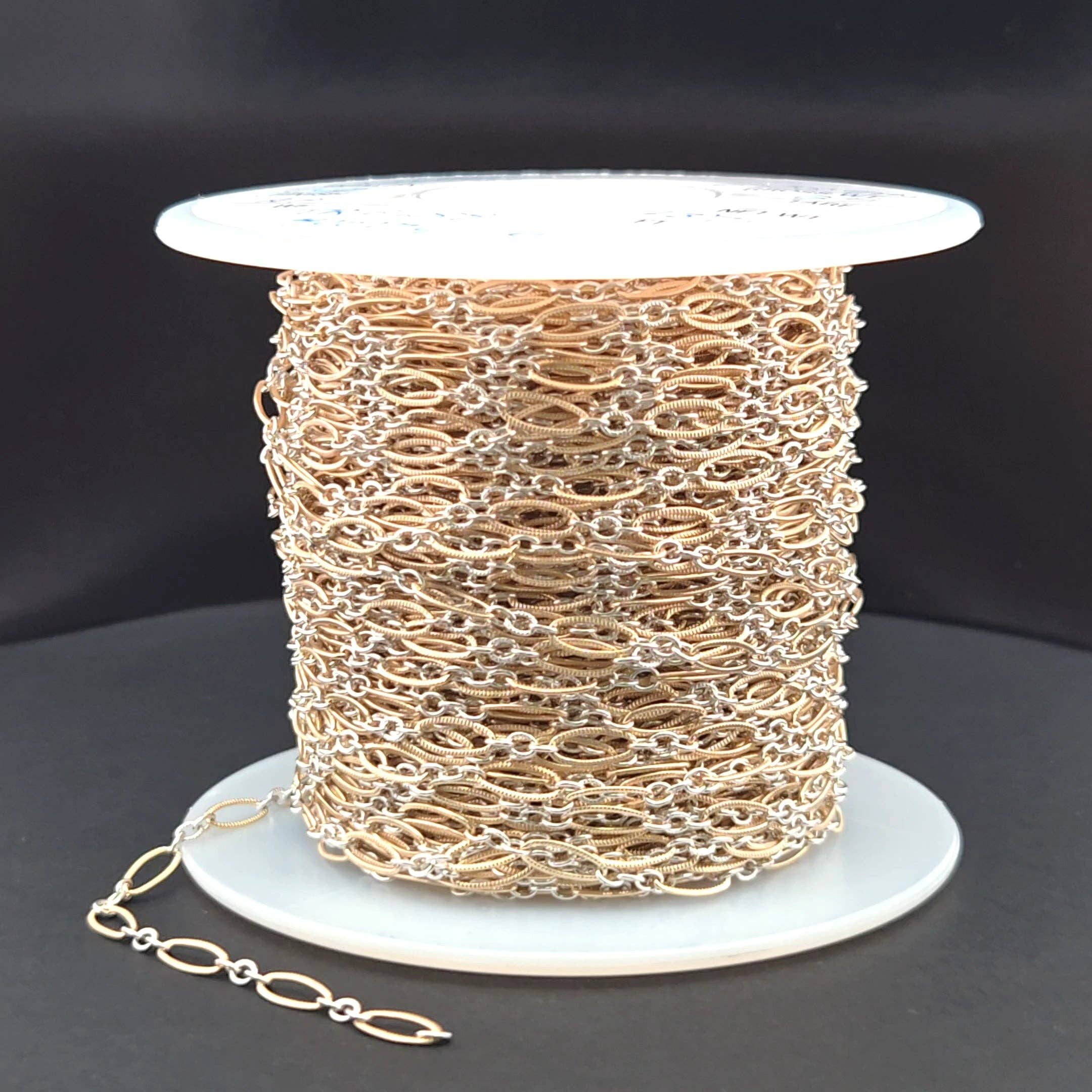 XM2131KTT. Two Tone Oval and Round Textured Links Chain